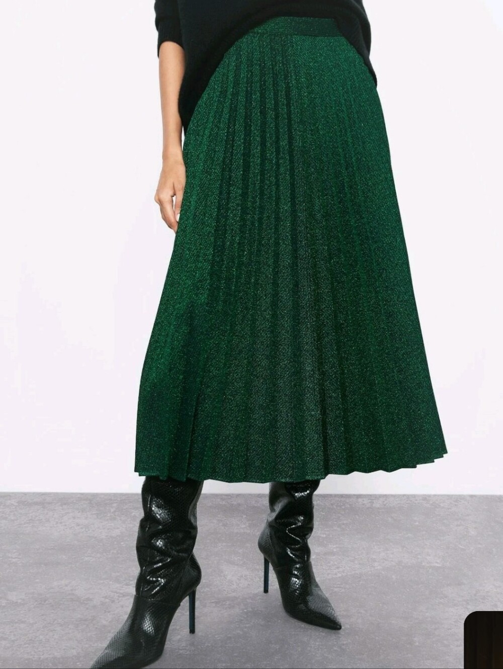 Zara Metallic Pleated Skirt Green XS